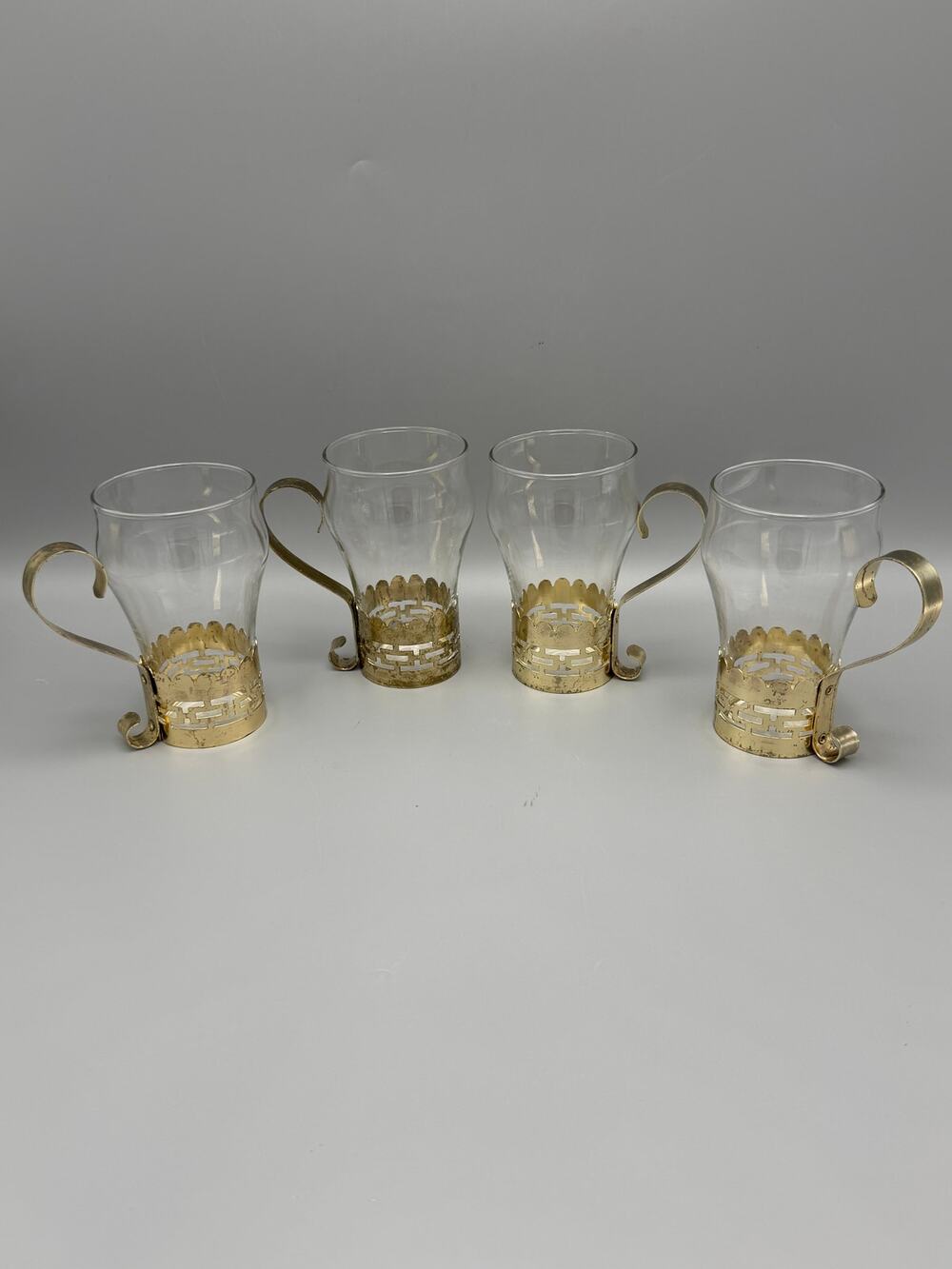 Federal Glass Set of 4 Irish Coffee Glasses Brass Tone Holders Footed Mugs